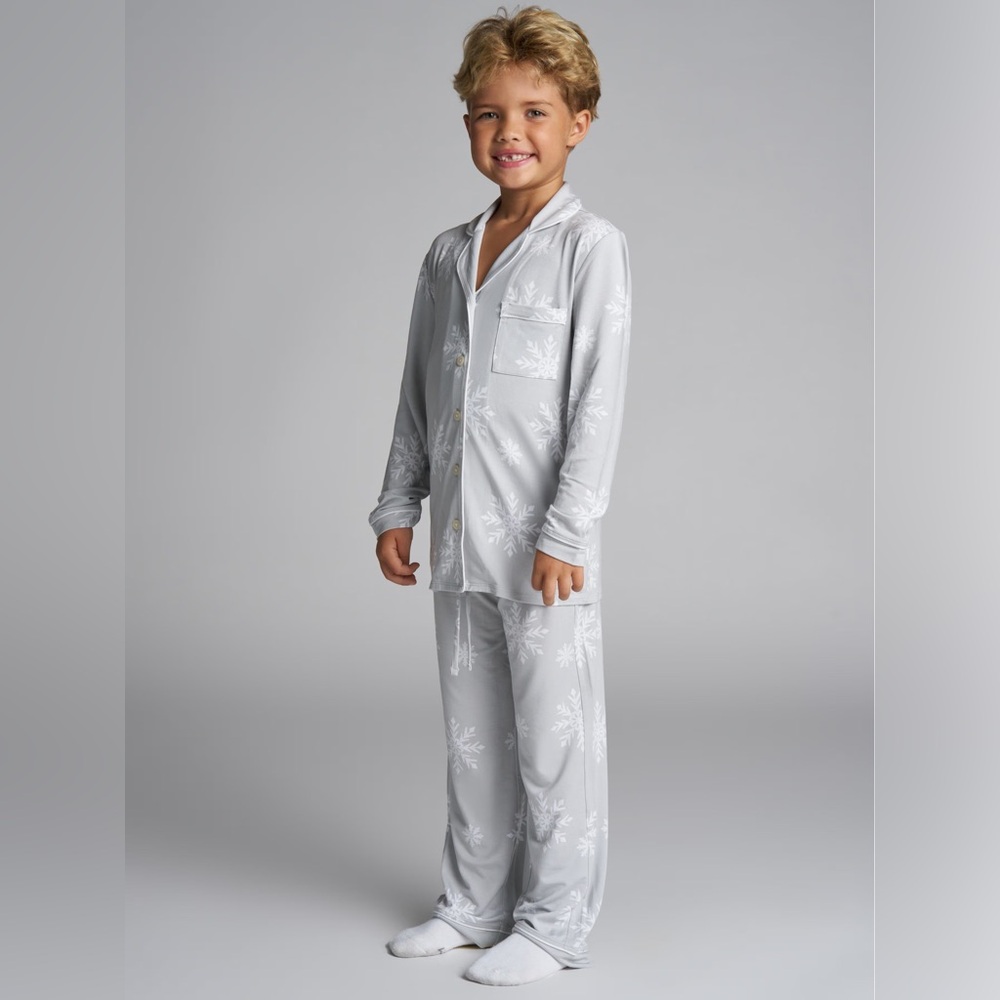 NWT Luna Lounge Kids Set from Comfrt-Unisex M